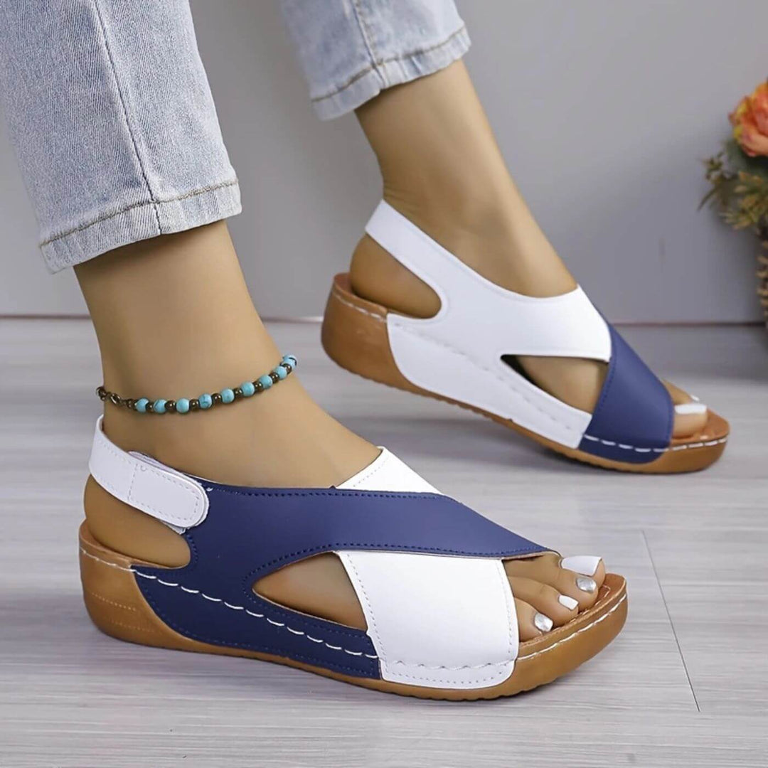 Nola™ – Comfortabele Orthopedische Sleehak Sandalen